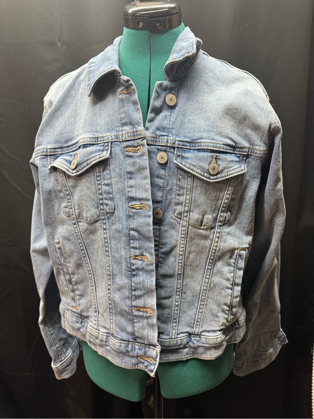 Lucky Brand Light Blue Denim Trucker Jacket